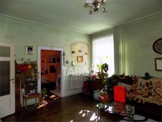 Apartament cu 3 camere de vanzare, confort 2, zona Trei Stejari,  Sibiu