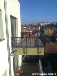 agentie imobiliara vand apartament decomandat, in zona Centru, orasul Sibiu