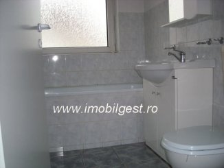 Apartament cu 3 camere de inchiriat, confort Lux, zona Tilisca,  Sibiu