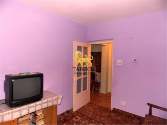 Apartament cu 4 camere de vanzare, confort 1, Cisnadie Sibiu