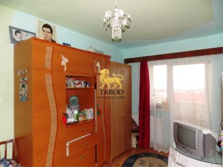 Apartament cu 4 camere de vanzare, confort 1, zona Valea Aurie,  Sibiu
