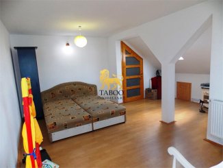 vanzare apartament cu 4 camere, decomandat, in zona Selimbar, orasul Sibiu
