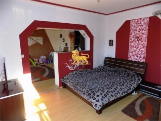 vanzare apartament cu 4 camere, decomandat, in zona Parcul Sub Arini, orasul Sibiu