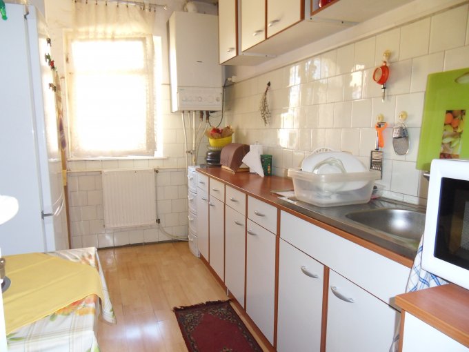Apartament cu 4 camere de vanzare, confort 1, zona Hipodrom 3,  Sibiu
