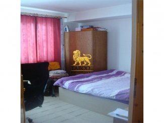 vanzare apartament cu 5 camere, decomandat, orasul Sibiu