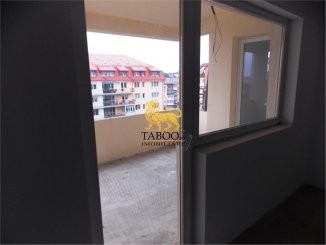 Apartament cu 5 camere de vanzare, confort 1, zona Strand,  Sibiu