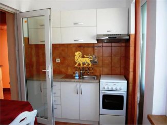 vanzare apartament cu 5 camere, decomandat, in zona Turnisor, orasul Sibiu