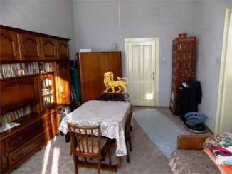 Apartament cu 5 camere de vanzare, confort 2, Sibiu
