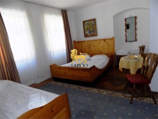 Apartament cu 7 camere de vanzare, confort 2, zona Orasul de Jos,  Sibiu