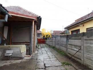  Sibiu, zona Terezian, casa cu 2 camere de vanzare de la agentie imobiliara