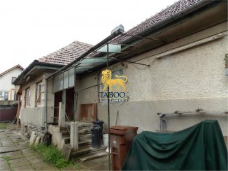 Casa de vanzare cu 2 camere, in zona Terezian, Sibiu