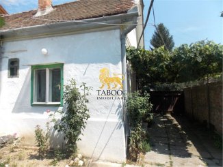 agentie imobiliara vand Casa cu 2 camere, zona Lazaret, orasul Sibiu
