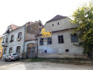 vanzare casa cu 23 camere, orasul Miercurea Sibiului, suprafata utila 440 mp