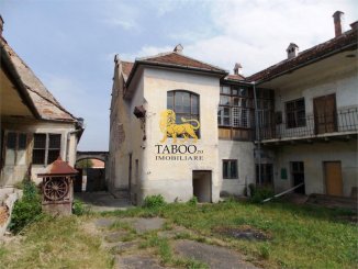 vanzare casa de la agentie imobiliara, cu 23 camere, orasul Miercurea Sibiului