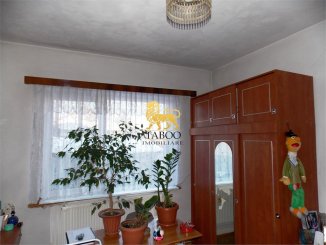 Casa de vanzare cu 3 camere, Sibiu