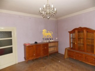 Casa de vanzare cu 3 camere, in zona Terezian, Sibiu