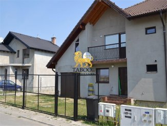 Casa de vanzare cu 4 camere, Sura Mica Sibiu