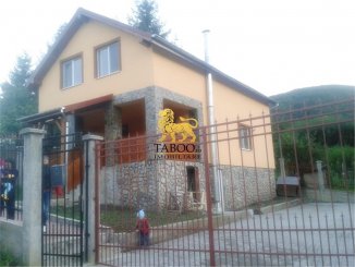 Casa de vanzare cu 4 camere, Tocile Sibiu