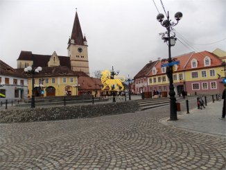  Sibiu Cisnadie, casa cu 4 camere de vanzare de la agentie imobiliara