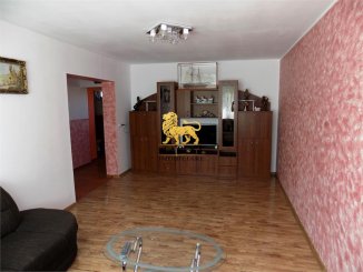 vanzare casa de la agentie imobiliara, cu 4 camere, in zona Terezian, orasul Sibiu