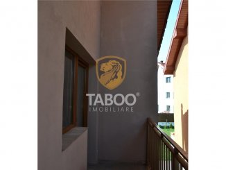 vanzare casa de la agentie imobiliara, cu 4 camere, in zona Tineretului, orasul Sibiu