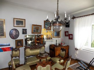 Casa de vanzare cu 5 camere, in zona Trei Stejari, Sibiu