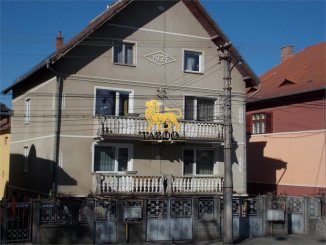  Sibiu, zona Strand, casa cu 5 camere de vanzare de la agentie imobiliara