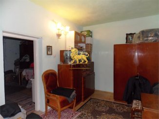 Casa de vanzare cu 5 camere, Sibiu