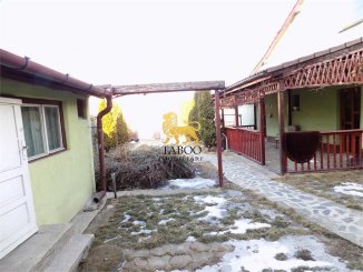 agentie imobiliara vand Casa cu 5 camere, zona Piata Cluj, orasul Sibiu