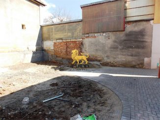 agentie imobiliara vand Casa cu 5 camere, zona Trei Stejari, orasul Sibiu