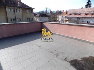 agentie imobiliara vand Casa cu 6 camere, orasul Sibiu