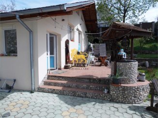  Sibiu, zona Strand, casa cu 8 camere de vanzare de la agentie imobiliara