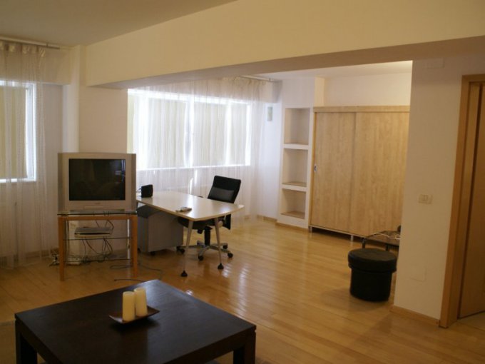 Apartament cu 2 camere de inchiriat, confort Lux, zona Simion Barnutiu,  Timisoara Timis