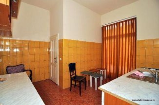 inchiriere apartament cu 3 camere, semidecomandat, in zona Iozefin, orasul Timisoara
