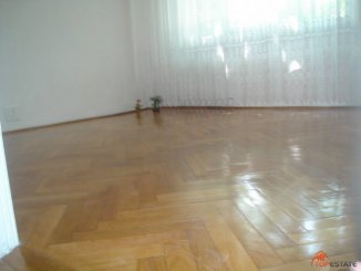 vanzare apartament cu 3 camere, decomandata, in zona Aradului, orasul Timisoara
