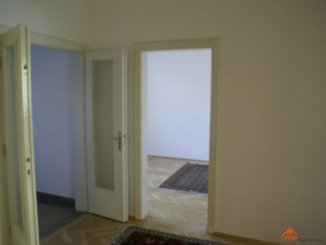 inchiriere apartament decomandata, zona Take Ionescu, orasul Timisoara, suprafata utila 110 mp