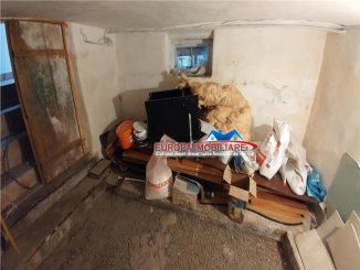 agentie imobiliara vand Casa cu 3 camere, zona 23 August, orasul Tulcea